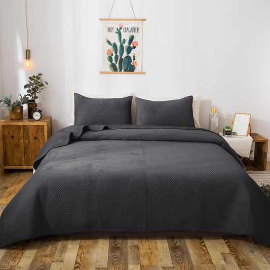 Kasentex Ultra Soft Plush Poly-Velvet Quilt Set, Queen, King, Room Decor, Graduation Gifts, Father's Day Gift