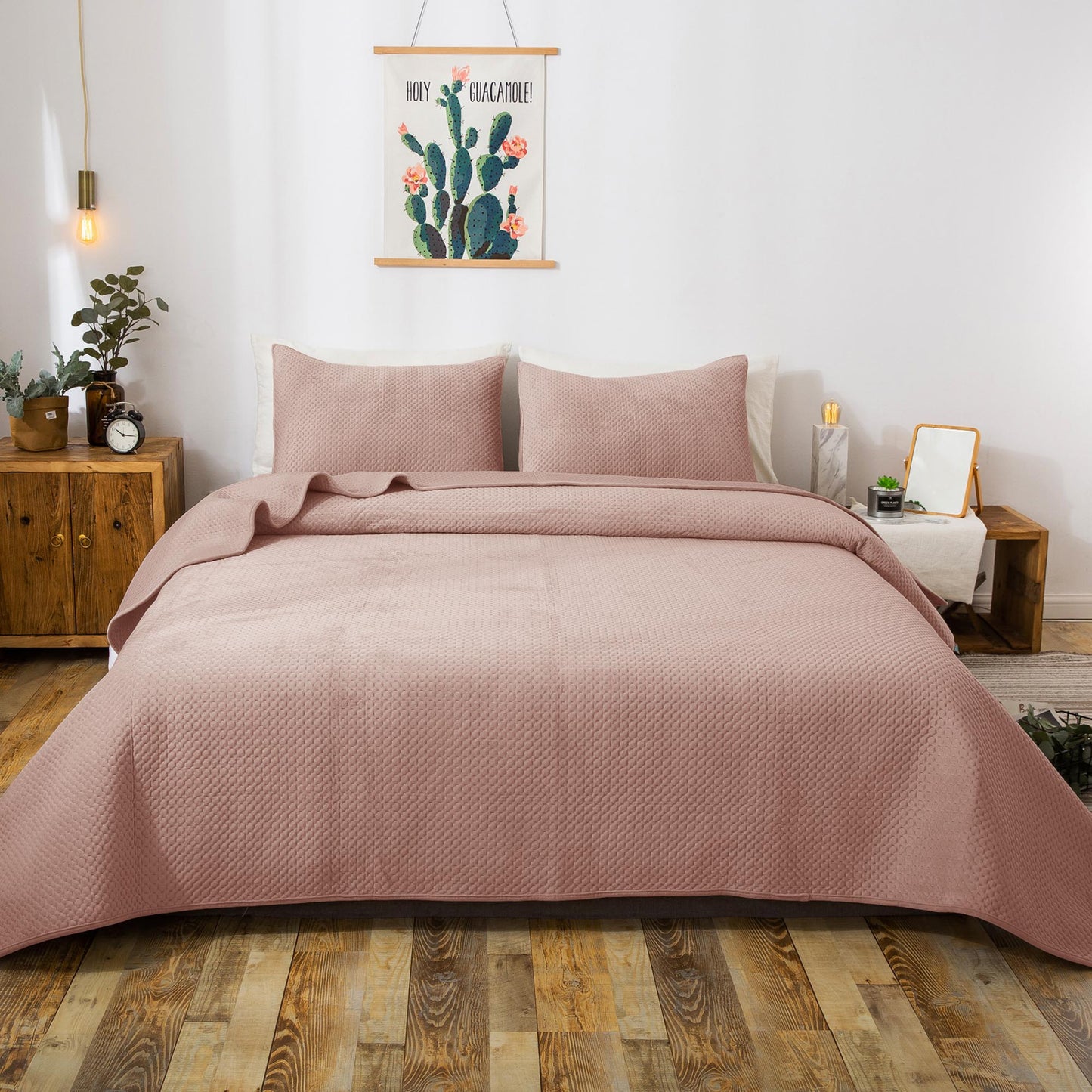 Kasentex Ultra Soft Plush Poly-Velvet Quilt Set, Queen, King, Room Decor, Graduation Gifts, Father's Day Gift