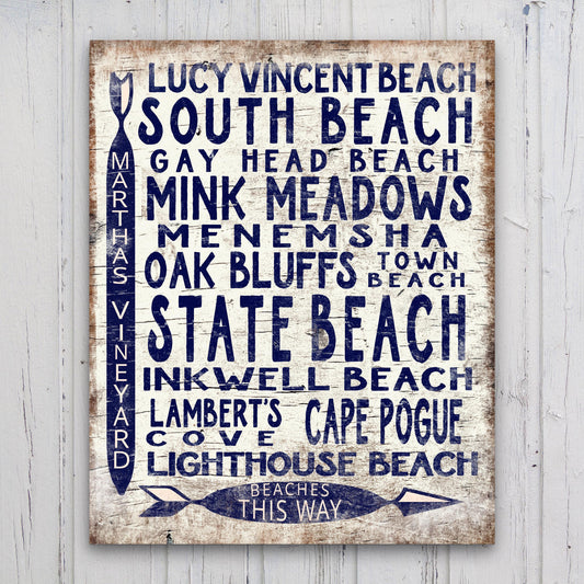 Señal de Playa de Martha's Vineyard - Señal de Flecha Vintage con Apariencia de Madera de Vineyard