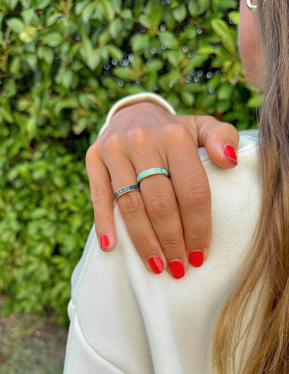 Anillo de esmalte turquesa con un propósito
