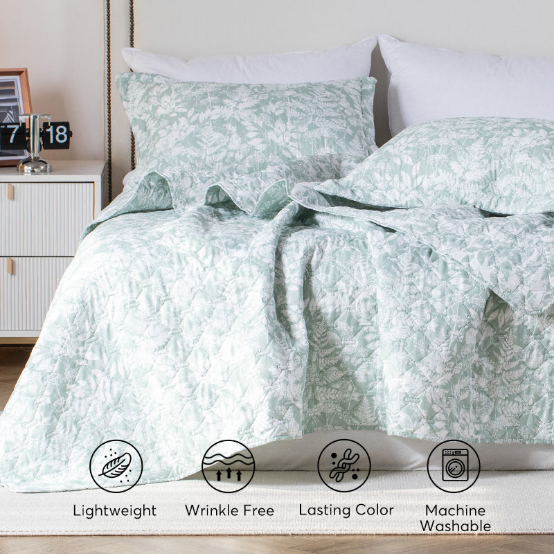 Kasentex Spring Lightweight Botanical Green Floral Quilt Set - Light All Season Bedding, Room Decor, Graduation Gifts