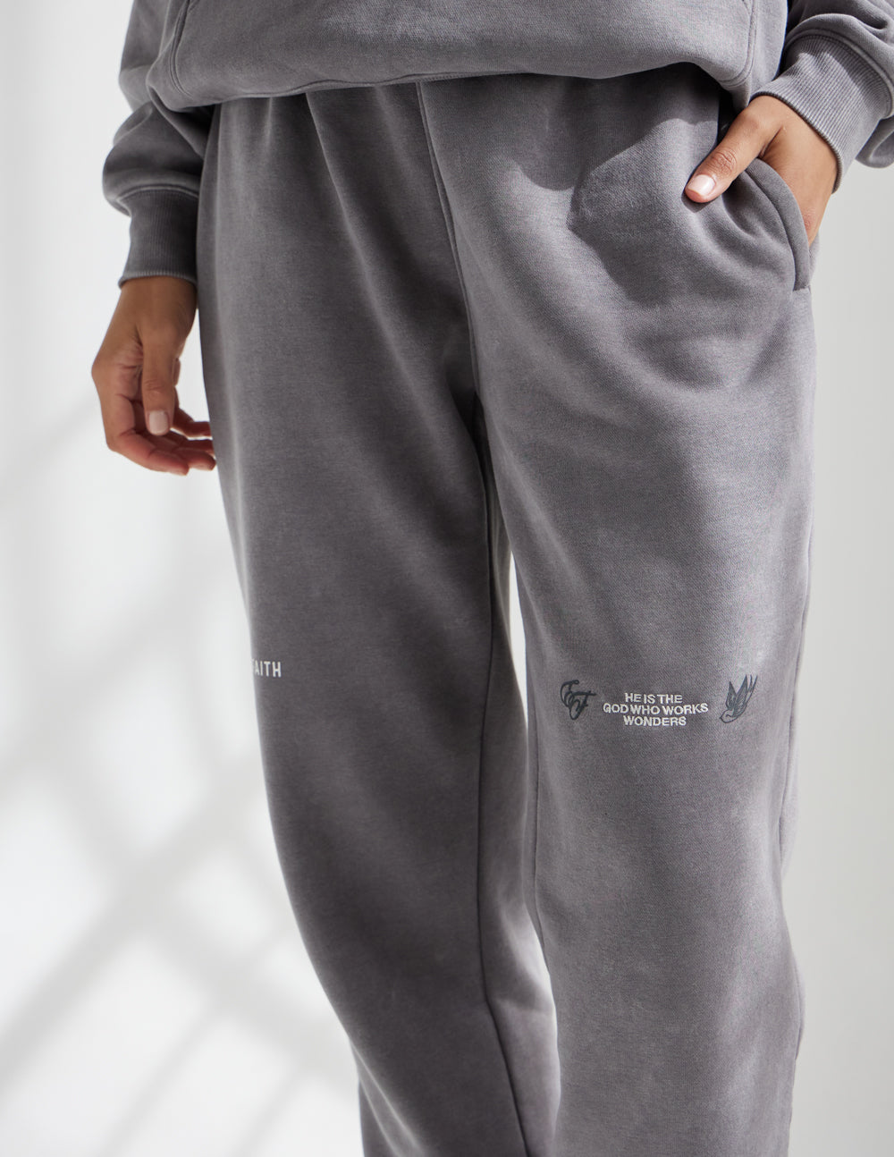 God of Miracles Unisex Sweatpants