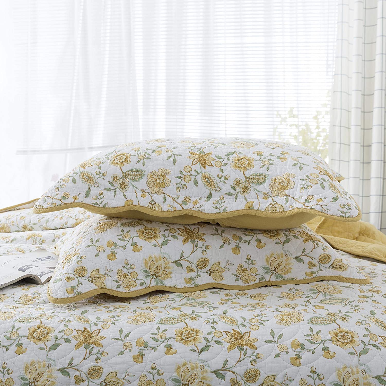 Kasentex 100% Cotton Summer Ultra Soft Floral Design 3 Piece Reversible Bedding Set, Room Decor, Graduation Gifts