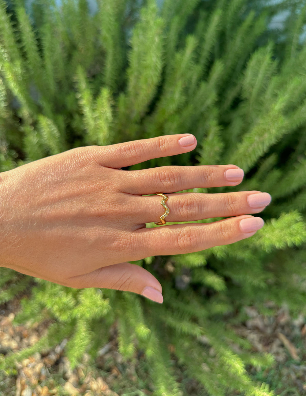 Anillo Ondulado Texturizado