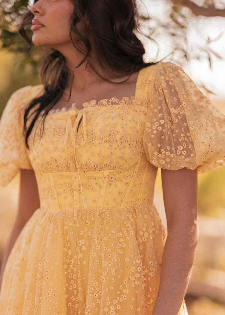 Everbloom Puff Sleeve Midi Dress in Yellow