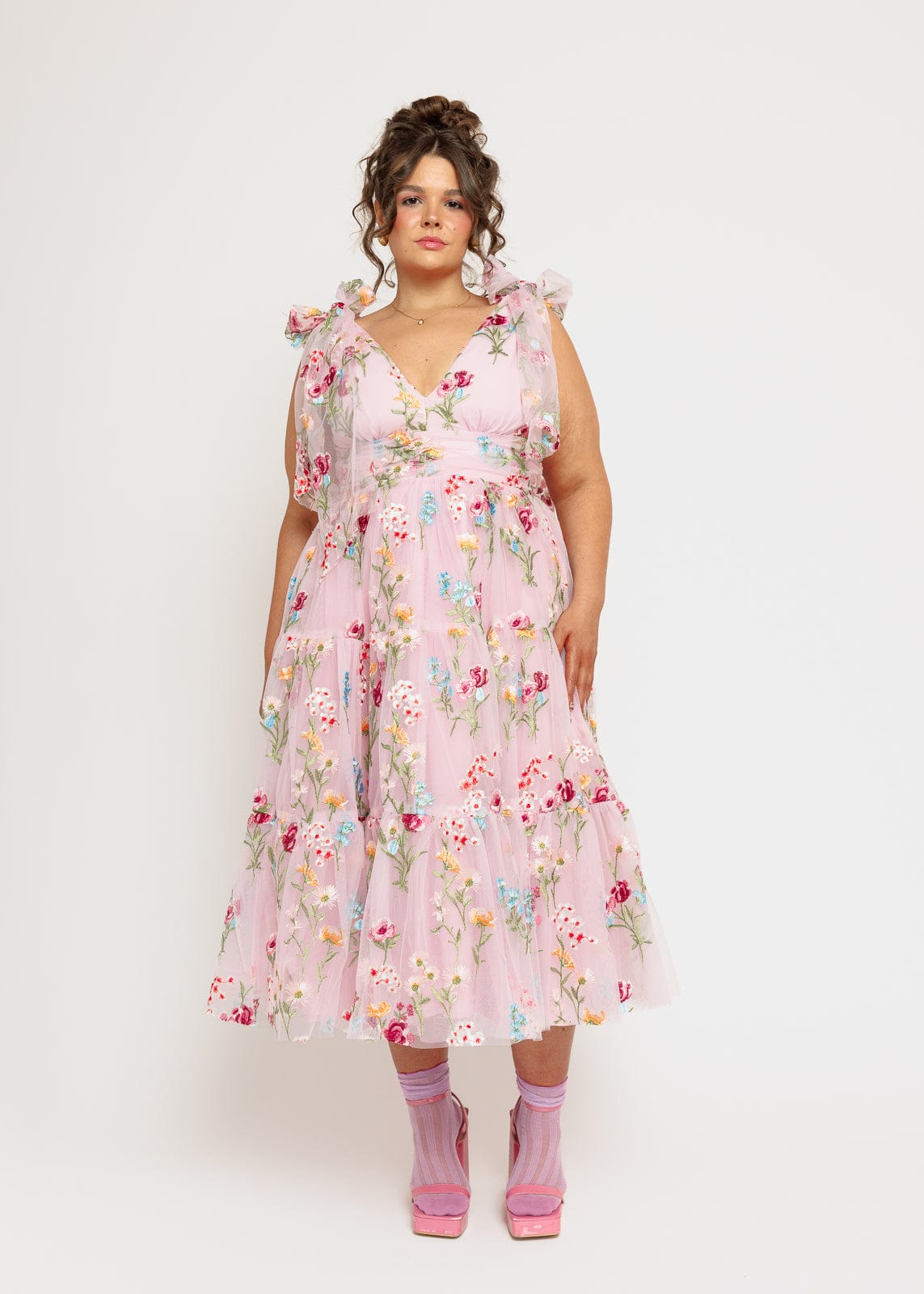 Margaret Floral Embroidered Midi Dress Pink