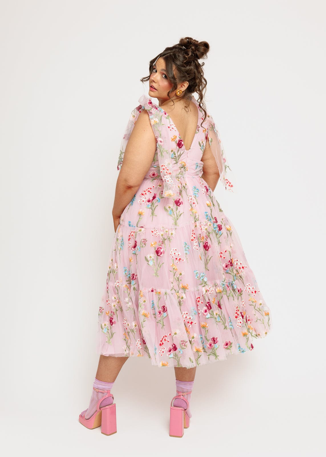 Margaret Floral Embroidered Midi Dress Pink