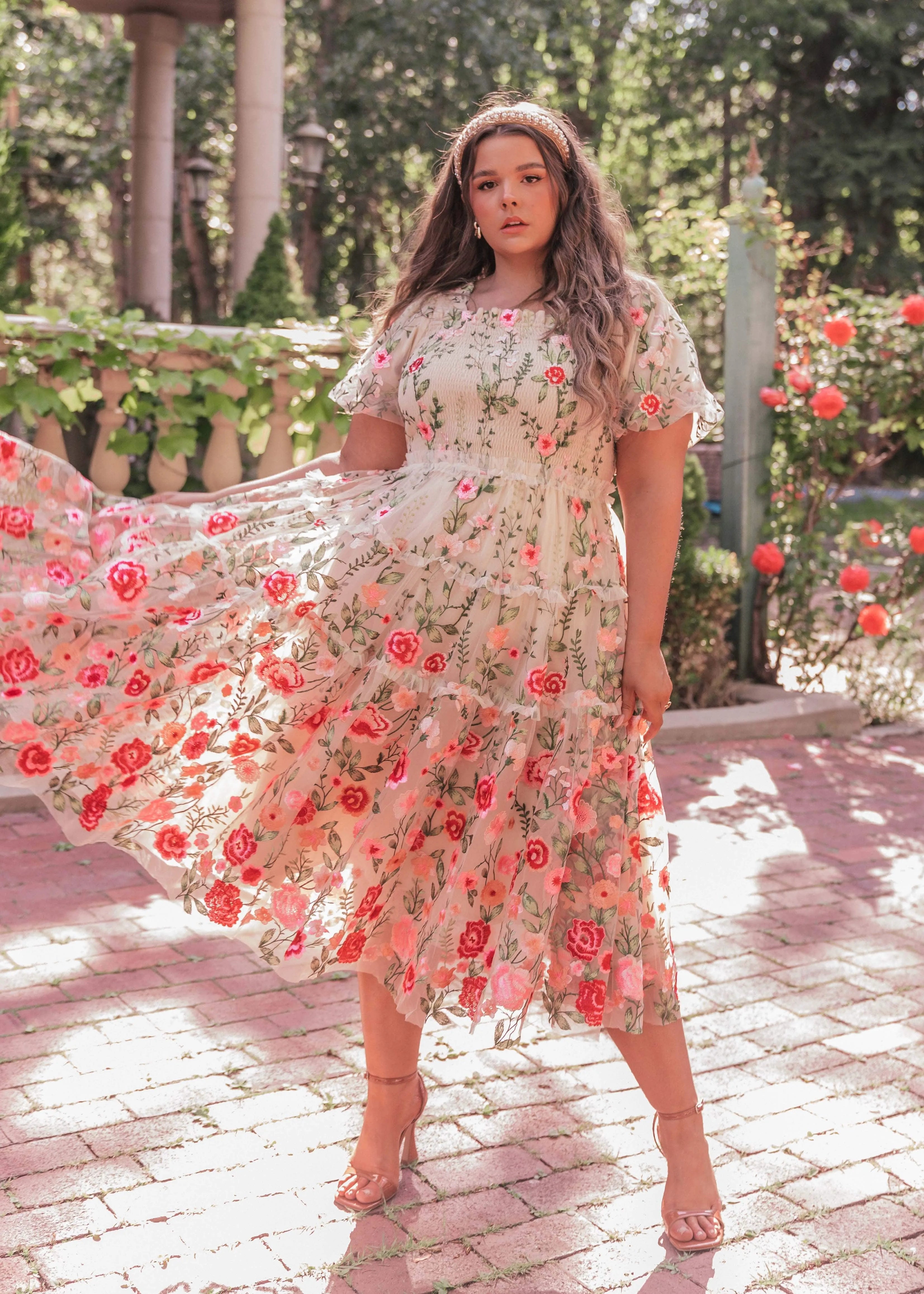 Rose Dress Midi - Cream